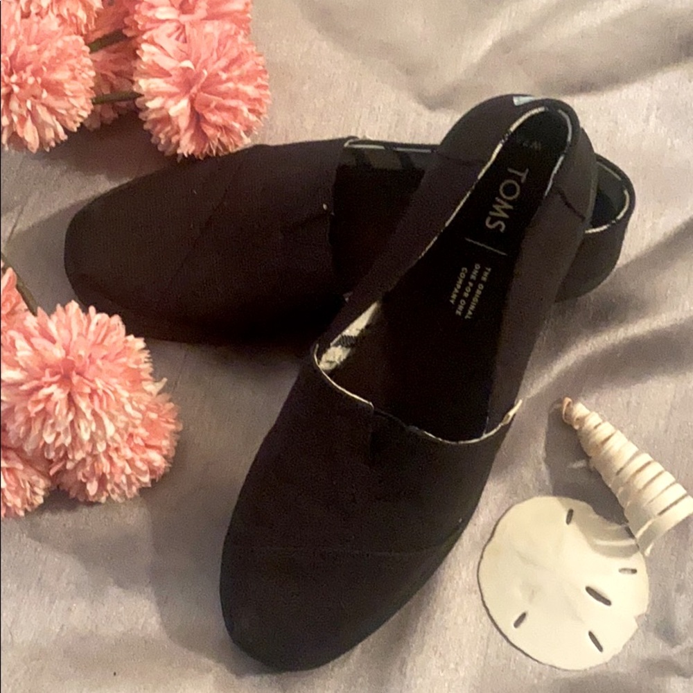 🌺Brand new TOMS Black cupsole Alpargata shoes🌺